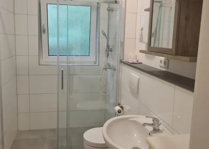 Modernes Work And Naehe Attendorn Und Fuer 5 Personen * Plettenberg